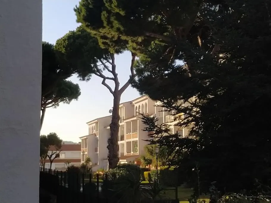 Apartment With Sea View & Pool, Garden, Dishwasher Lloret de Mar Spanien